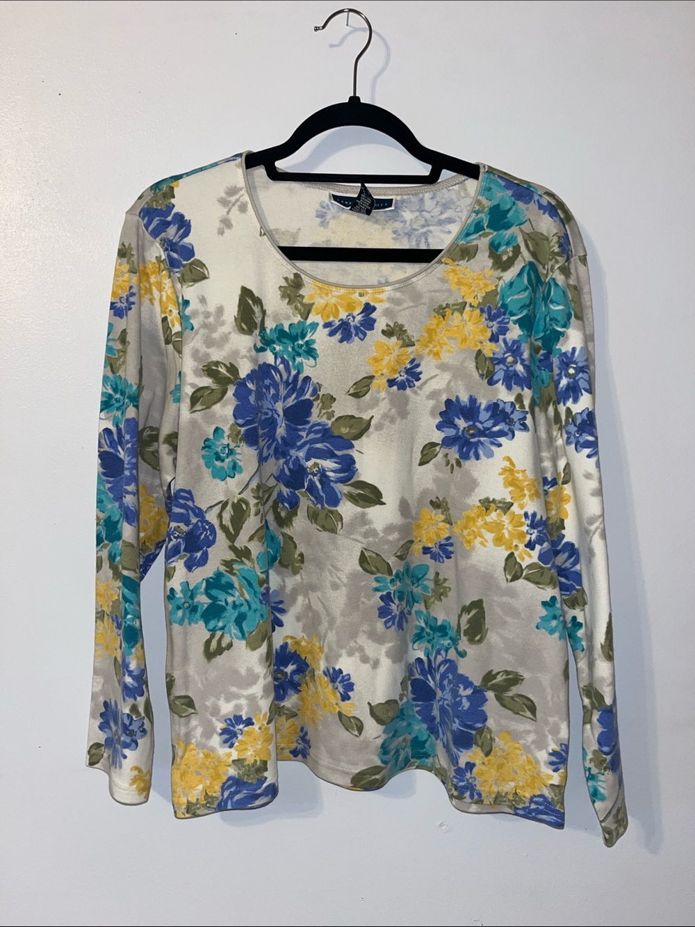Kendra Scott Floral Scoop-Neck Long Sleeve Top